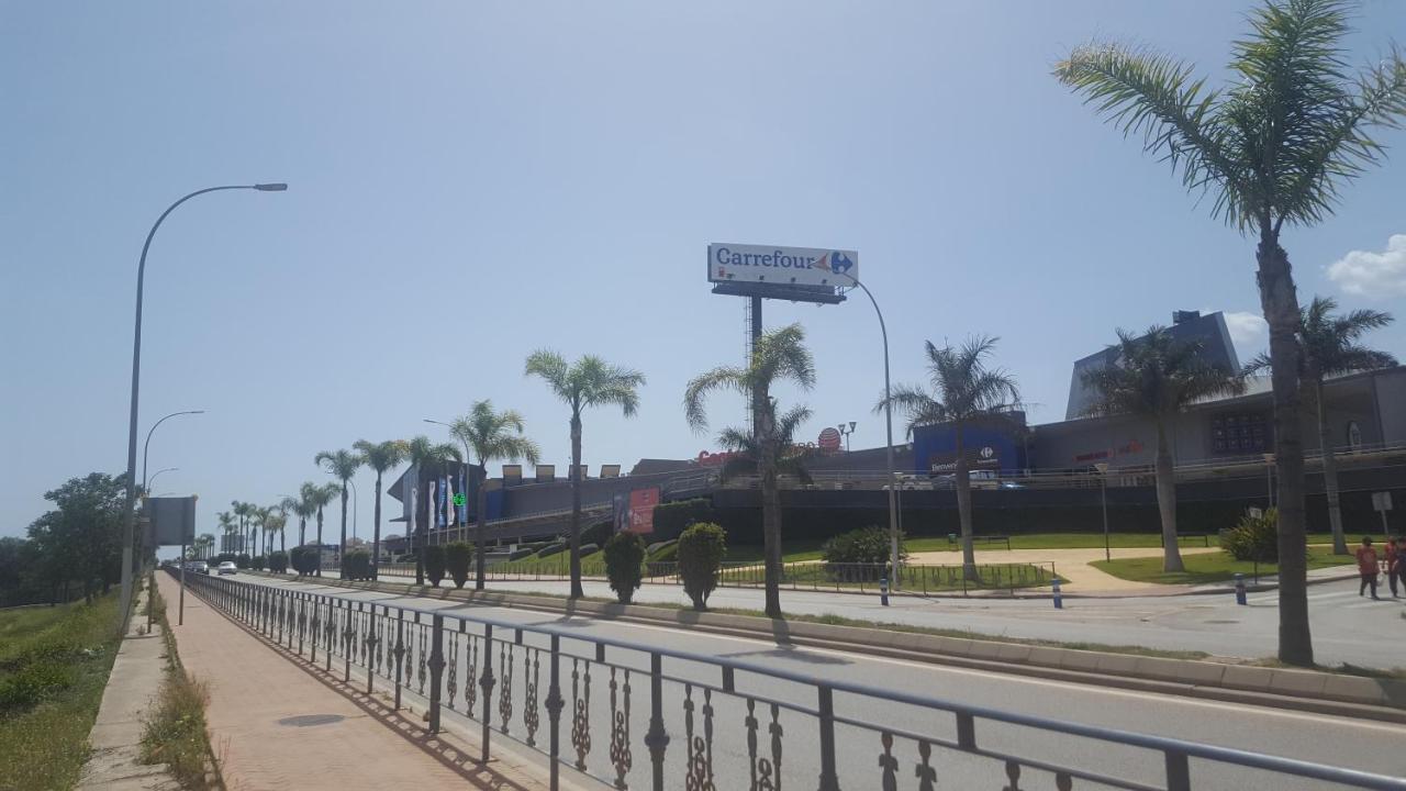 Semi-Detached Adosado Con Encanto -130 M2 - Wifi 600 Mb - Piscina Comunitaria - Patio Privado 토레몰리노스 외부 사진